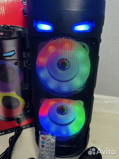 Музыкальная колонка с блютуз караоке новая