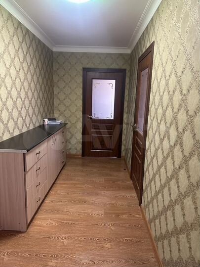 2-к. квартира, 60 м², 5/5 эт.