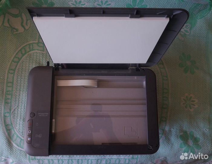 Мфу струйник Hewlett Packard Deskjet 1050