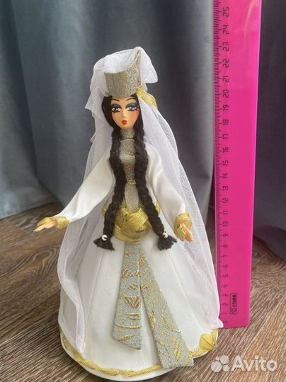 Коллекционная кукла грузинка