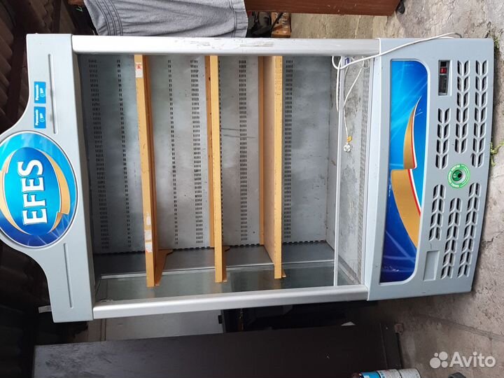 Холодильный шкаф