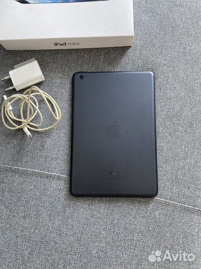 iPad mini 1 16gb black wifi