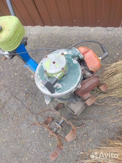 Мотоблок культиватор