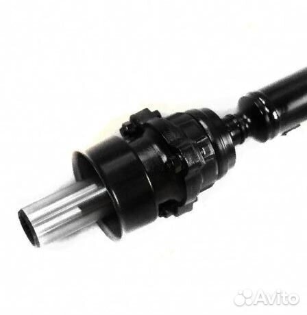 Карданный вал MR232981 перед Mitsubishi Chelleger