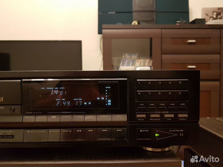 Проигрывалель CD дисков Kenwood DP -1100SG