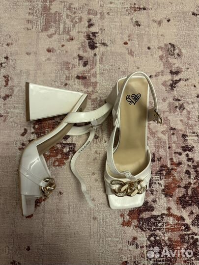 Босоножки Ivolga 40