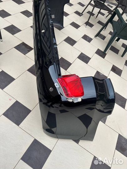 Задний бампер Toyota land cruiser 200