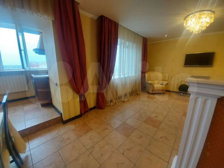 3-к. квартира, 94 м², 14/15 эт.