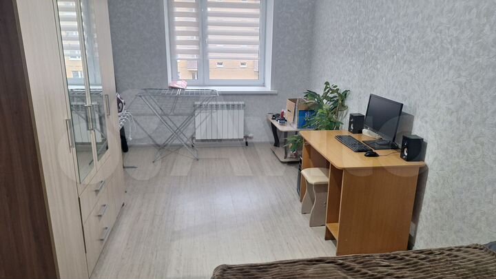 2-к. квартира, 54 м², 5/10 эт.