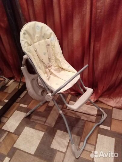 Стульчик для кормления