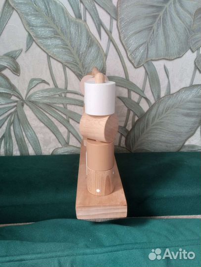 Деревянный сортер со шнуровкой