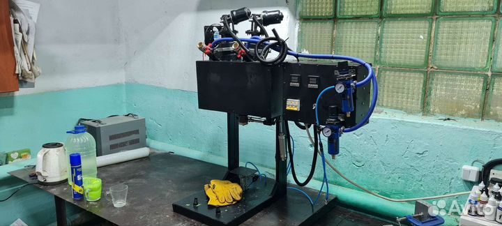 Станок для литья силиконовых приманок для рыбалки