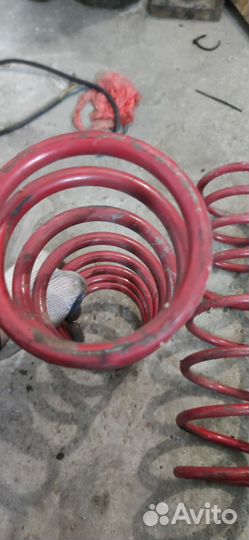 Задние пружины ваз 2106