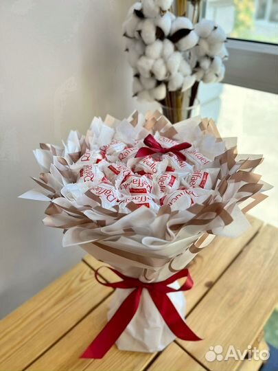 Букет из конфет/ на выпускной/ раффаэлло