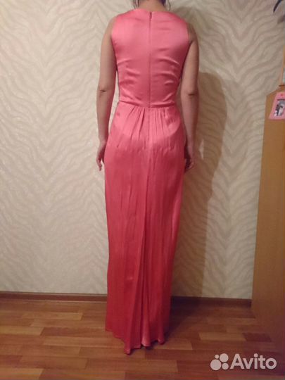 Платье вечернее шелковое. 100 Carolina Herrera