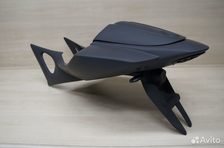 Honda CBR 400 R хвост