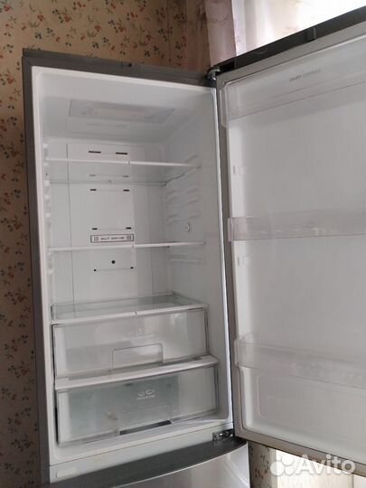 Холодильник LG