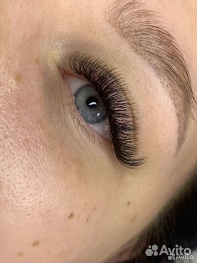 Наращивание ресниц на дому