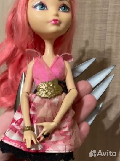 Ever After High купидон