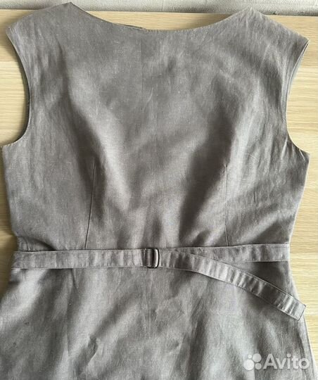 Платье uniqlo М