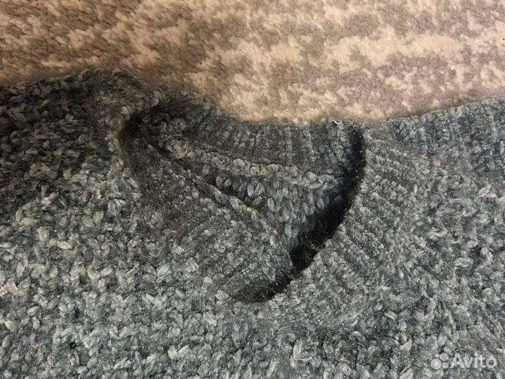 Свитер женский