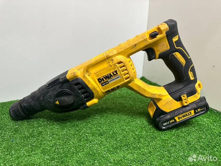 Аккумуляторный перфоратор dewalt DCH133 (т18969)