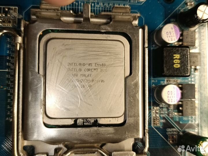 Материнская плата с процессором