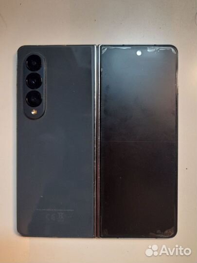 Samsung Galaxy Z Fold4, 12/256 ГБ