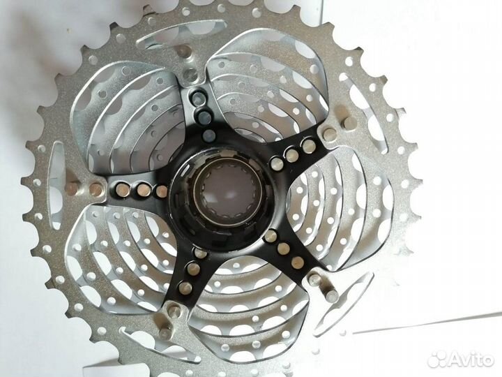 Продам кассеты на 9,10,11, 12 скоростей