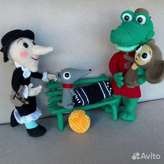 Вязаные игрушки ручной работы