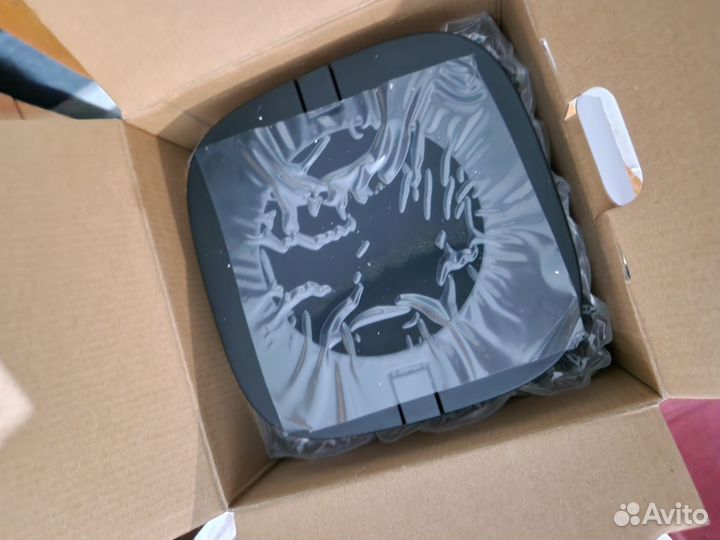 Автоматическая кормушка для кошек и собак