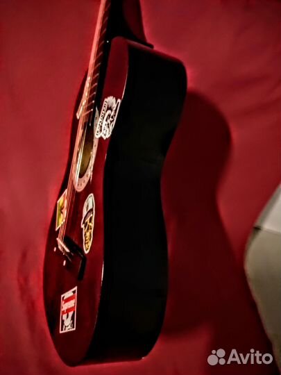 Классическая гитара 4/4