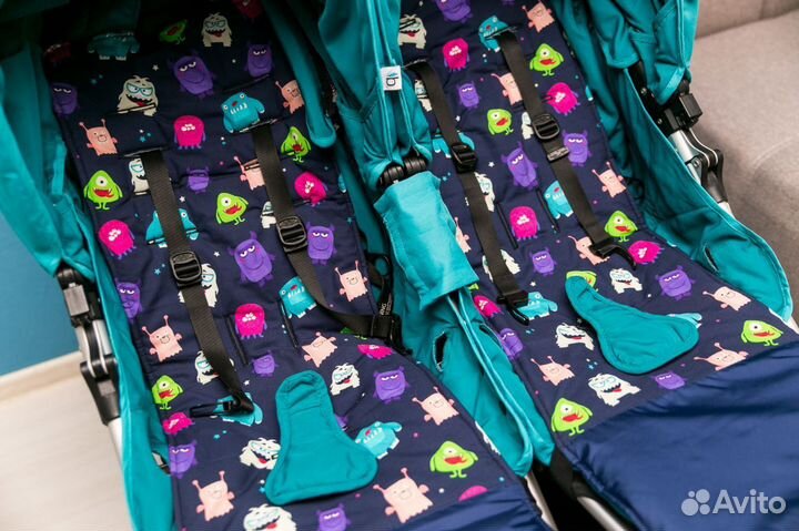 Коляска Bumbleride indie twin для двойни