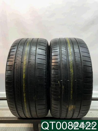 Pirelli P Zero PZ4 295/35 R21 96P