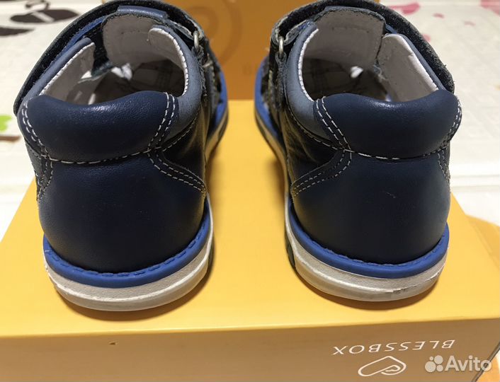 Blessbox-Сандалии натуральная кожа (р. 26)