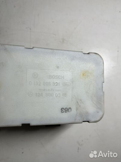 Компрессор центрального замка Mercedes W124