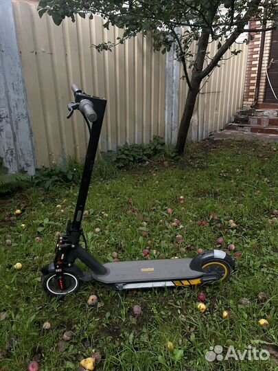 Электросамокат ninebot g30p