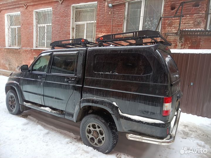 Кунг окрашенный на пикап УАЗ патриот