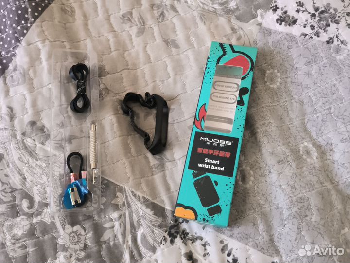 Металлический браслет на xiaomi mi bend 3 4 5 6