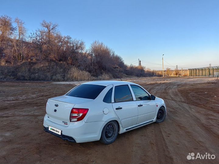 LADA Granta 1.6 МТ, 2016, 166 000 км