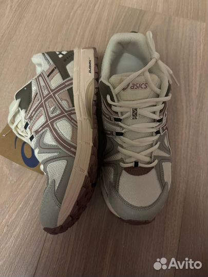 Кроссовки asics 42 размер