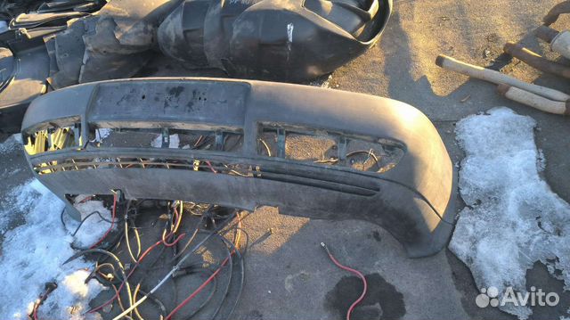 Передний бампер Audi A6C4 4A0807111J