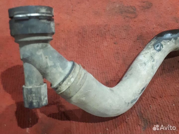 Патрубок охлаждения фольксваген бора