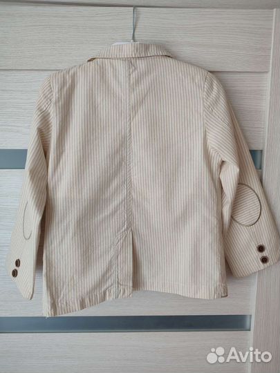 Костюм на мальчика (пиджак, брюки, рубашка)