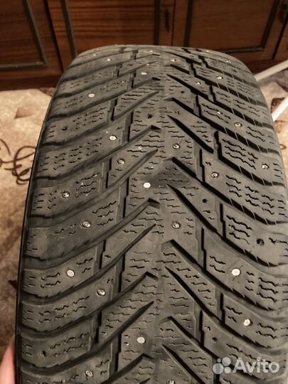 Nokian Tyres Hakkapeliitta 8 245/45 R18 100T