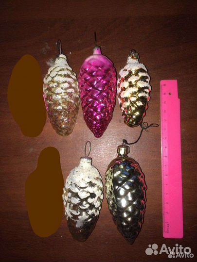Елочные игрушки