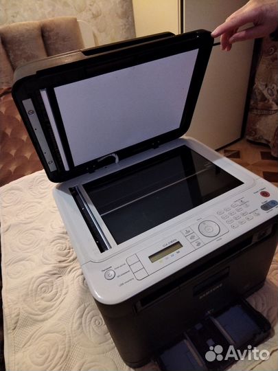 Принтер сканер копир лазерный цветной