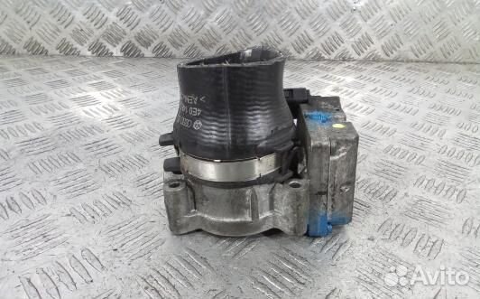 Дроссельная заслонка дизельная audi A8 D3 (HEA28BQ