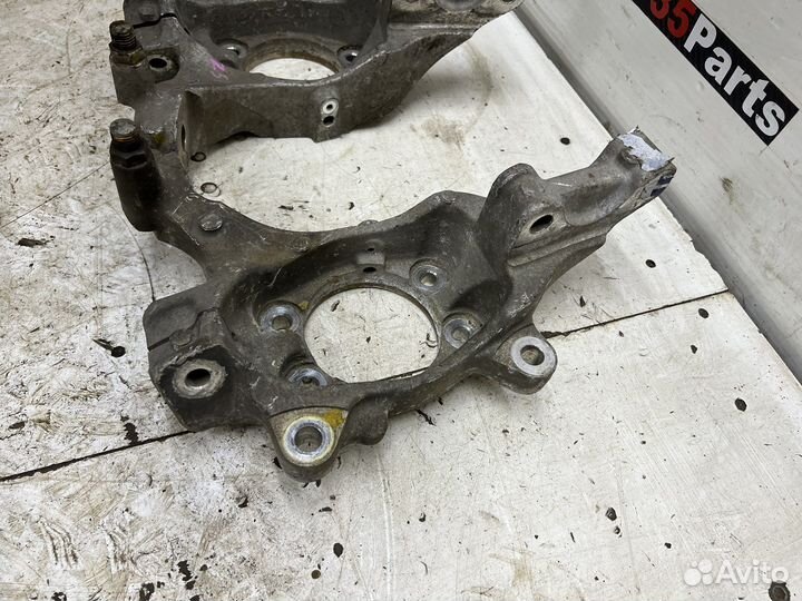 Кулак передний Nissan Murano Z51