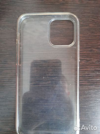 Чехол на iPhone 12